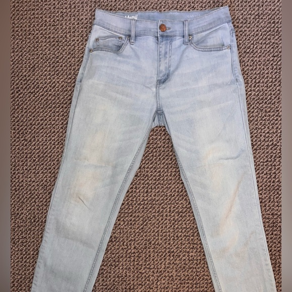 Mugsy Jeans. Size: 30x30. Color: Grands - Picture 2 of 3